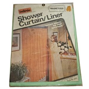 Vintage Rare 1981 Interio Magnetized Vinyl Green Shower Curtain Liner NIP